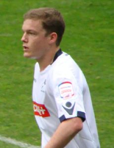 Shane Lowry (footballer)