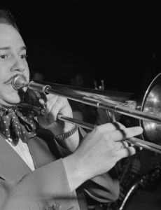 Eddie Bert