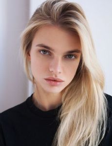 Dasha Khlystun