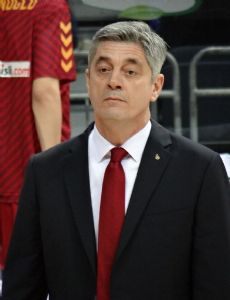 Oktay Mahmuti