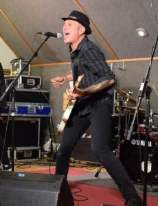 Tom Spencer (musician).