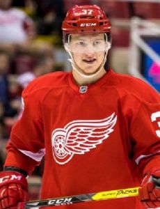 Evgeny Svechnikov