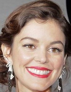 Nora Zehetner