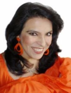 Thelma Dorantes