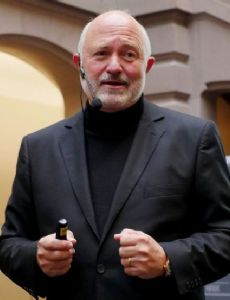 Wolfgang Walter