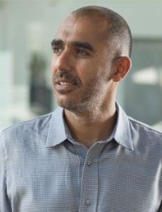Erez Ella