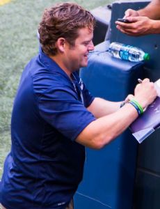 John Schneider (American football executive)