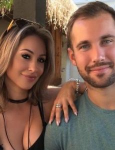 Marcus Grodd and Ally Lutar