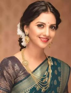 Tejashree Pradhan
