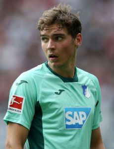 Robert Skov