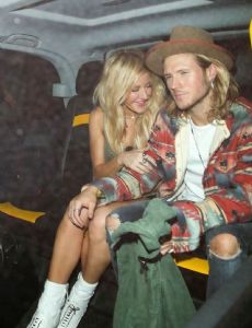 Ellie Goulding and Dougie Poynter