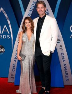 Brett Young (singer) and Taylor Mills
