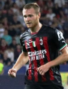 Tommaso Pobega