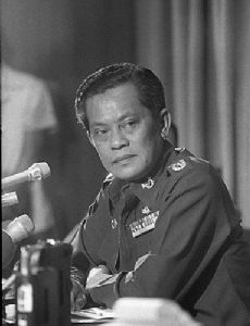 Kriangsak Chomanan