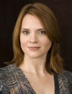 Jennifer Laura Thompson