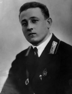 Leonid Ivanov (pilot)