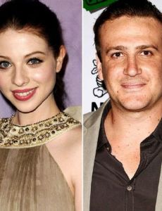 Jason Segel and Michelle Trachtenberg