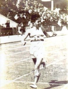 Yasuo Ikenaka