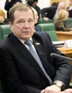 Sergey Katanandov