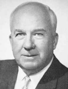 Warren Giles
