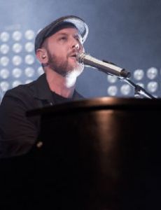 Matt Simons