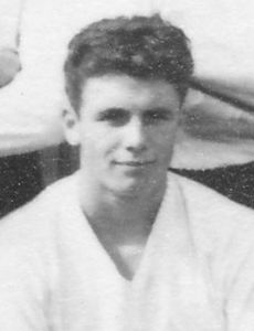 Mike Dixon (footballer, born 1937)