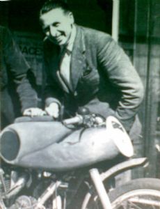 Bob Foster (motorcyclist)