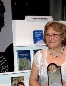 Isabel-Clara Simó