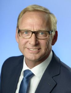 Franz-Josef Holzenkamp