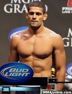 Luis Ramos (fighter)