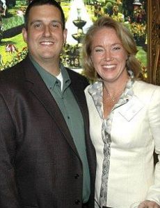 Amy Robbins (philanthropist) and Larry Robbins (hedge fund manager)