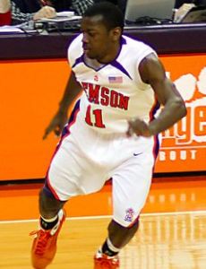 Andre Young (basketball)