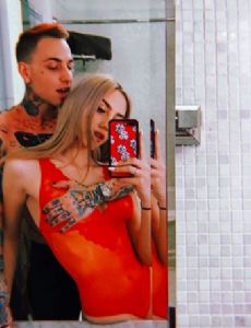 Blackbear and Sydney Lynn Carlson