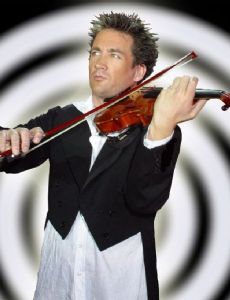 Oliver Lewis (violinist)