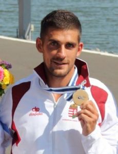 Dávid Varga (canoeist)