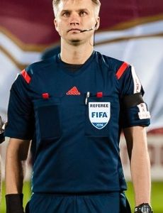 Sergey Lapochkin (referee, born 1981)