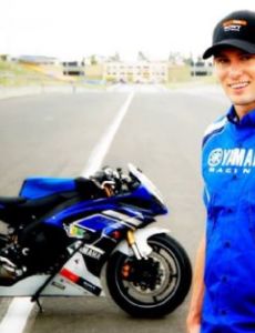 Dave McKenna (stunt rider)