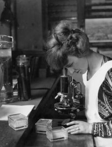 Ruth Colvin Starrett McGuire