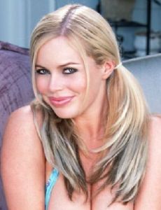 Alicia Rhodes