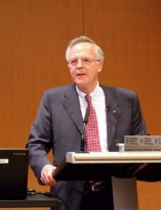 Horst Möller