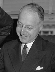 Nathan Straus, Jr.