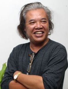 Arswendo Atmowiloto