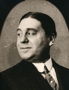 Léonce Perret