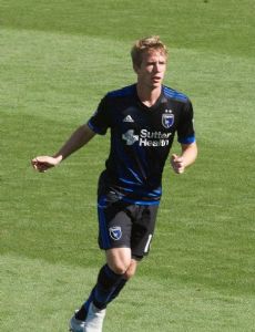 Jackson Yueill