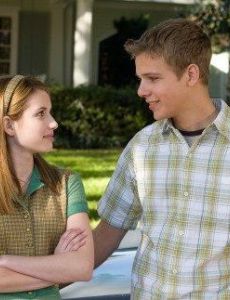 Emma Roberts and Max Thieriot