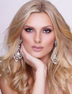 Savannah Wix