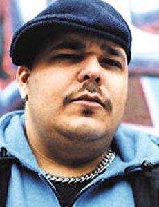 DJ Sneak