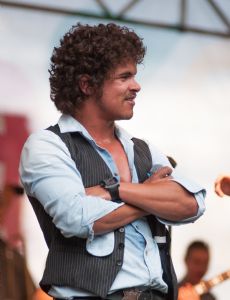 Pete Parkkonen (singer)