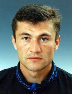 Murat Gomleshko