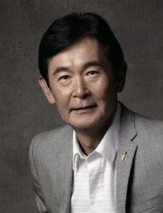 Shunichi Tokura